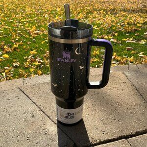 NWT Stanley 2025 Halloween Quencher 40oz (Spellcast Black)